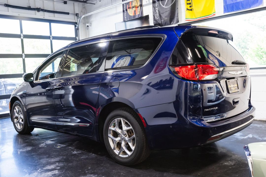 2017 Chrysler Pacifica