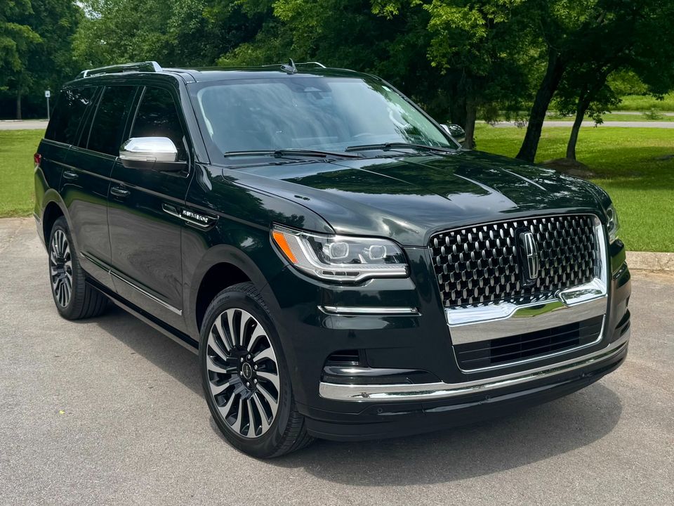 2022 Lincoln Navigator