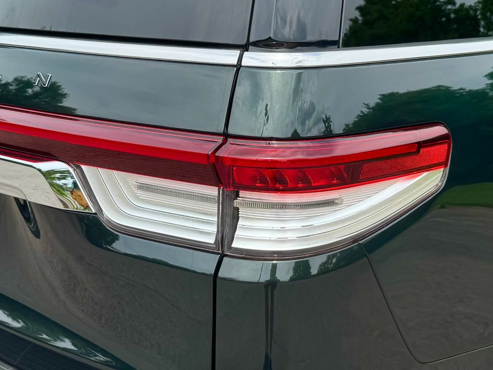 2022 Lincoln Navigator