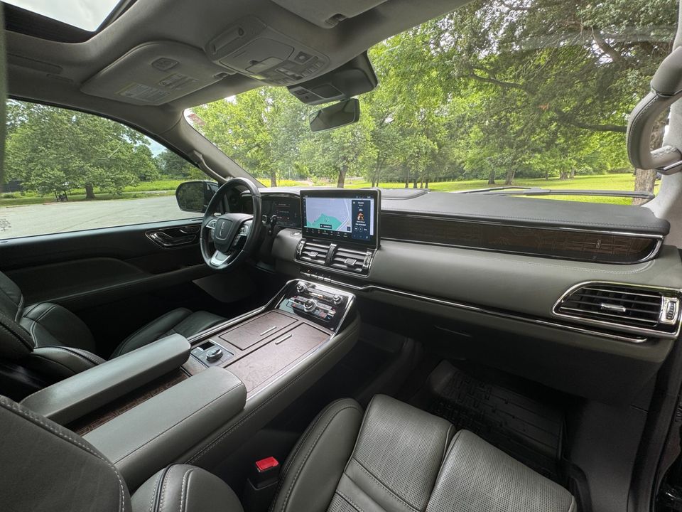 2022 Lincoln Navigator
