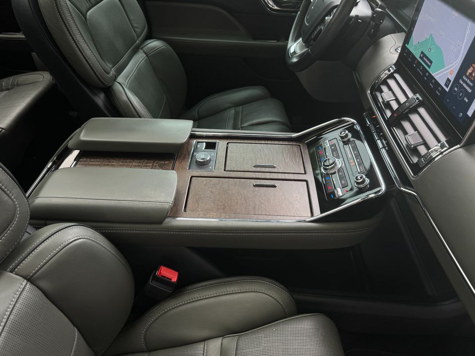 2022 Lincoln Navigator