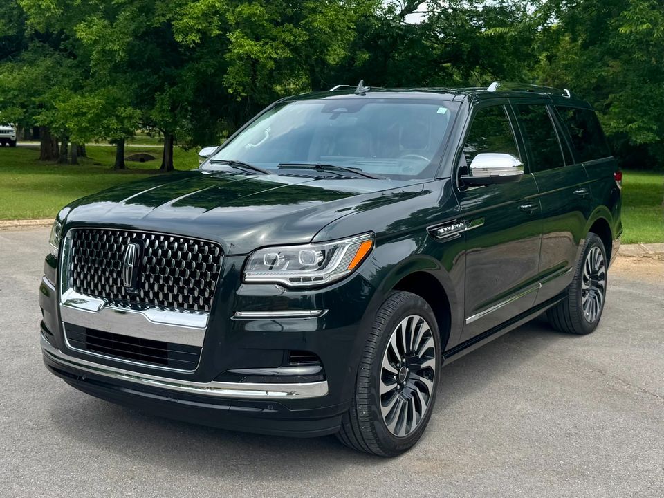 2022 Lincoln Navigator
