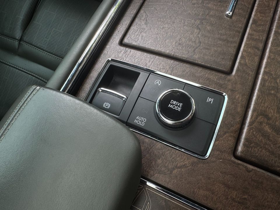 2022 Lincoln Navigator