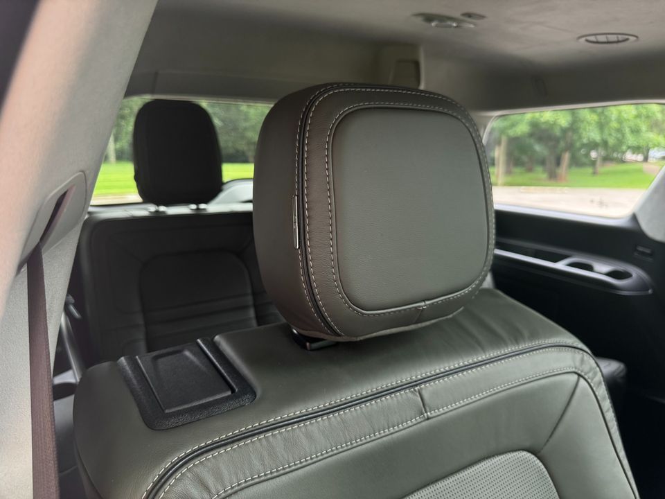 2022 Lincoln Navigator