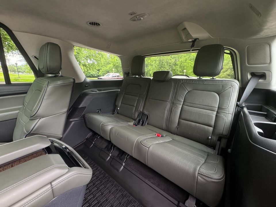 2022 Lincoln Navigator