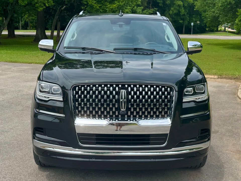 2022 Lincoln Navigator