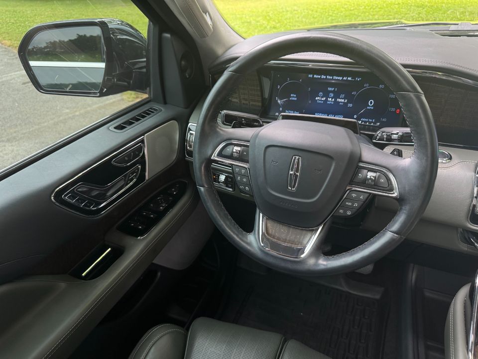2022 Lincoln Navigator