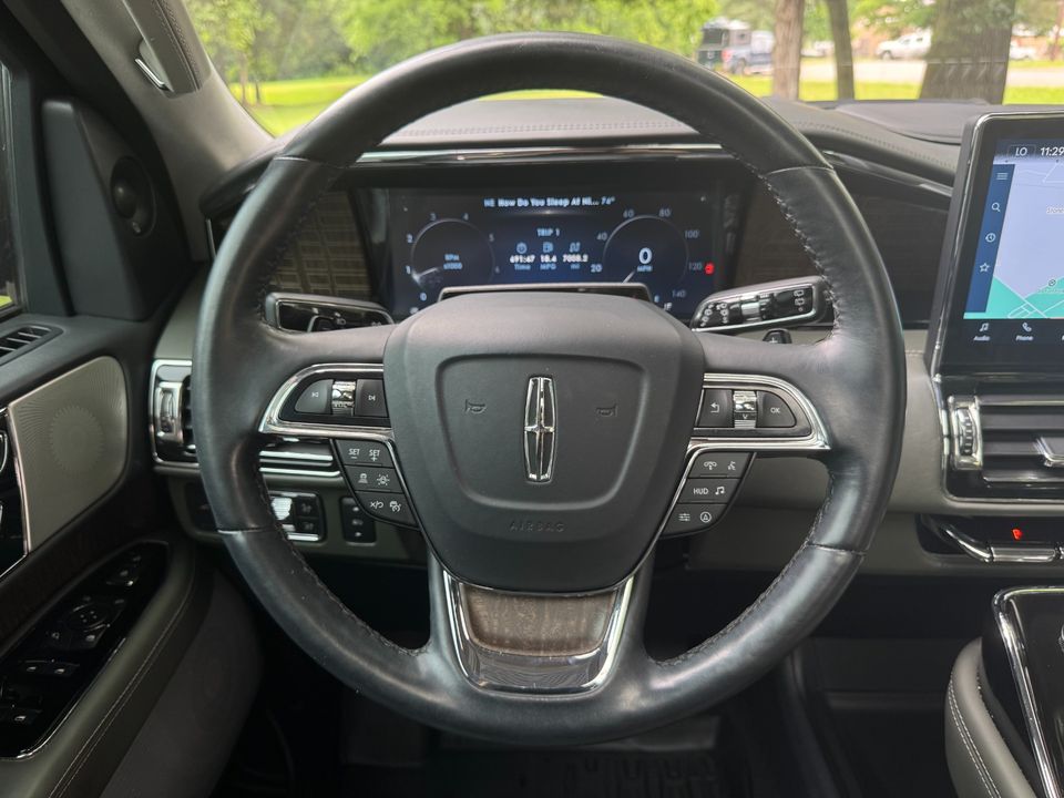 2022 Lincoln Navigator