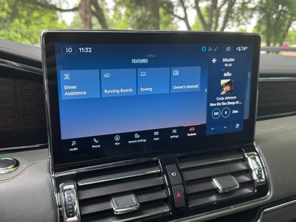 2022 Lincoln Navigator