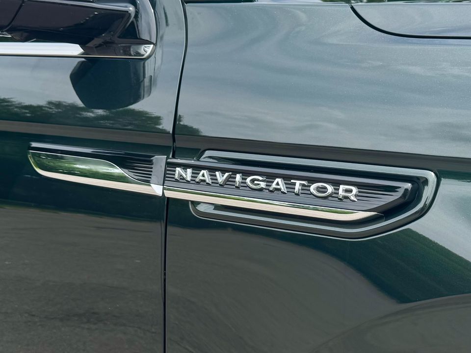 2022 Lincoln Navigator