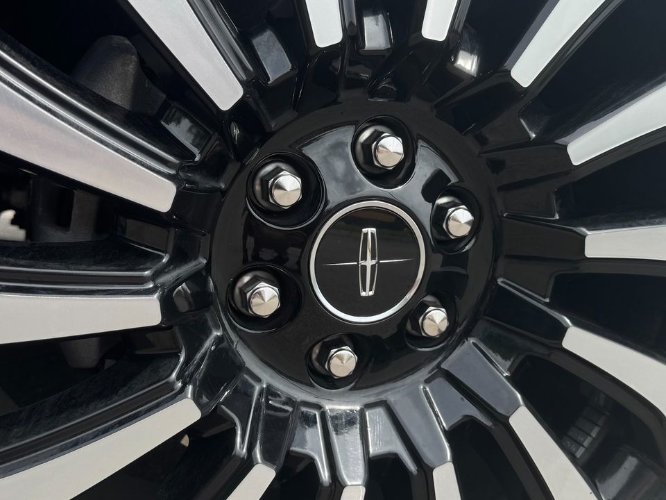 2022 Lincoln Navigator