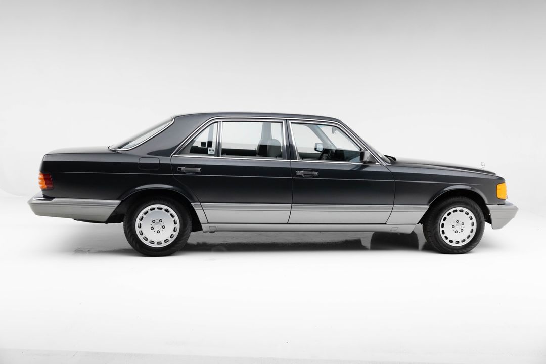 1986 Mercedes-Benz 420-Class
