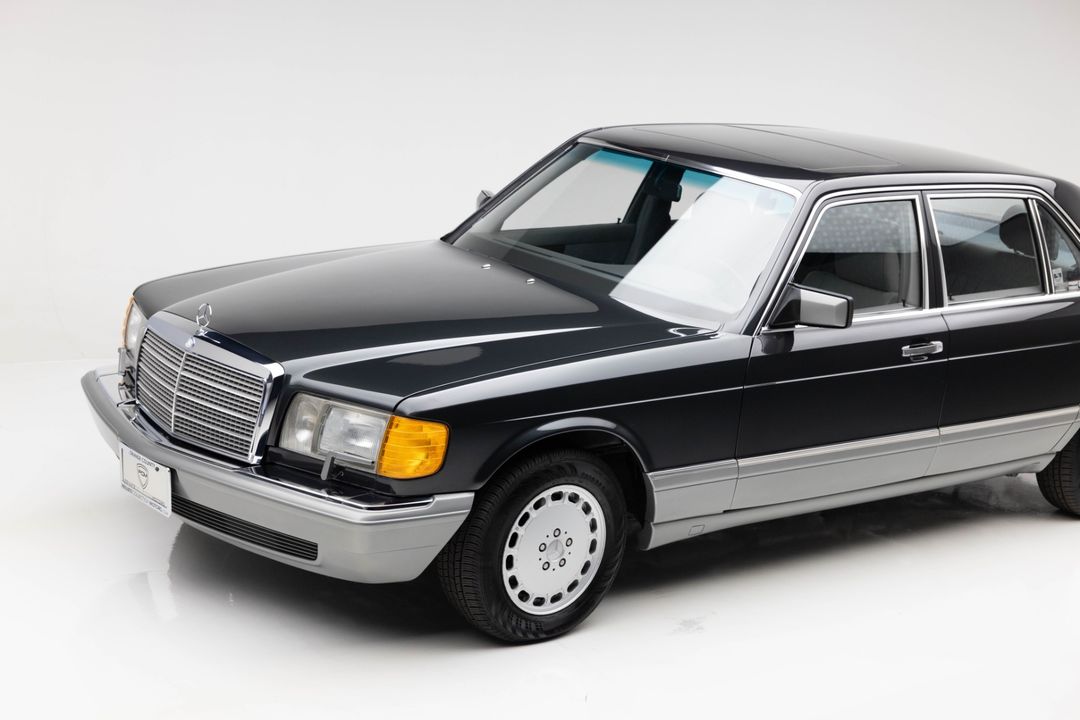 1986 Mercedes-Benz 420-Class