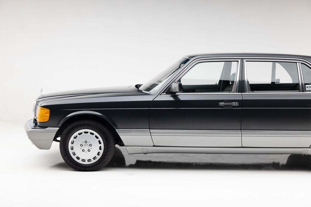 1986 Mercedes-Benz 420-Class