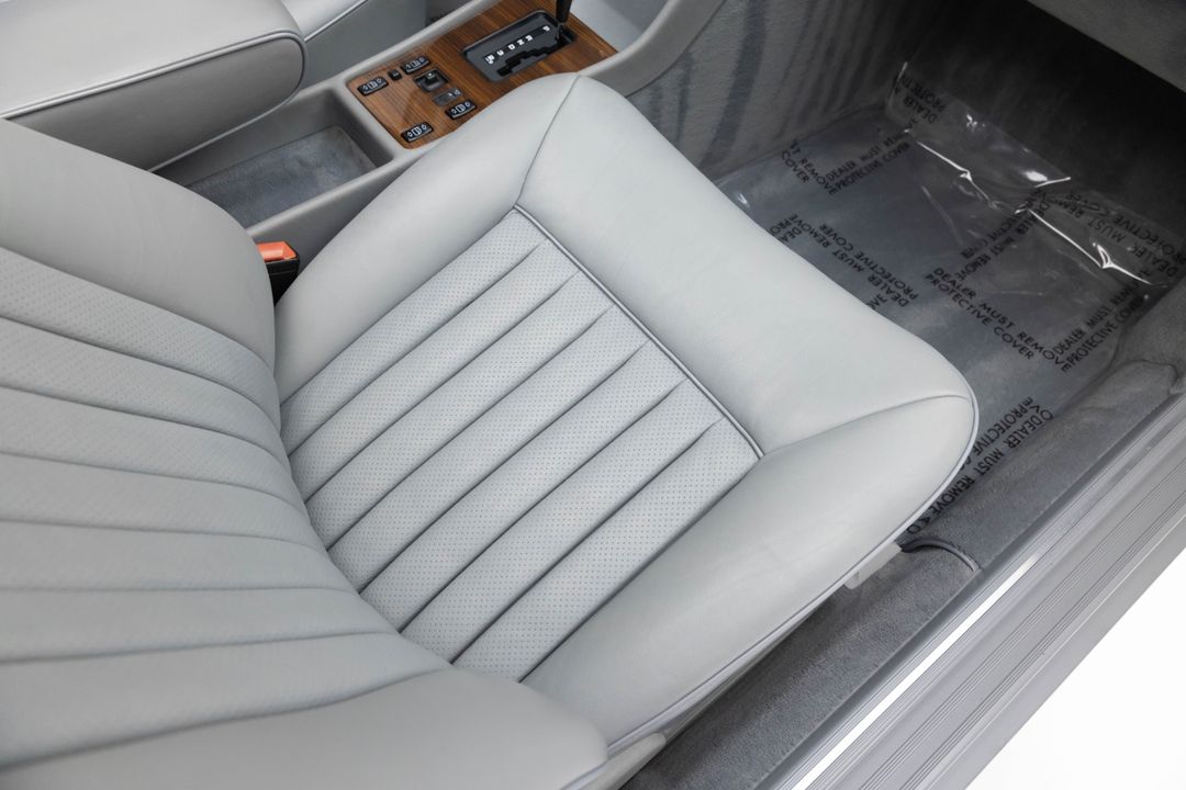 1986 Mercedes-Benz 420-Class