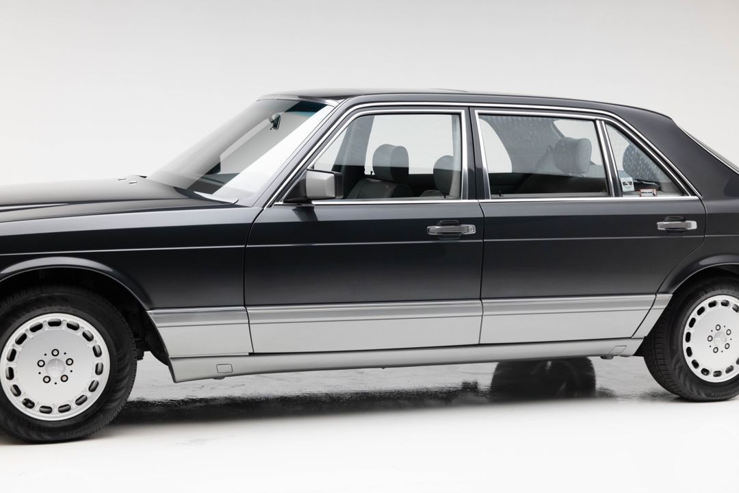 1986 Mercedes-Benz 420-Class