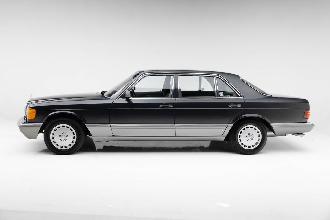 1986 Mercedes-Benz 420-Class