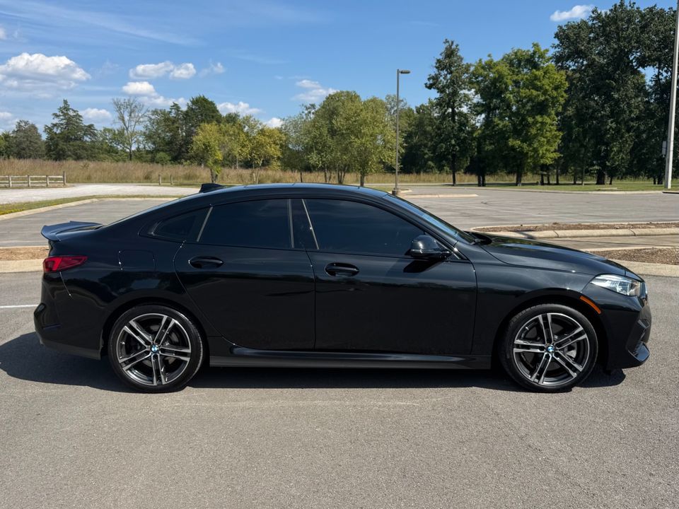 2024 BMW 228i