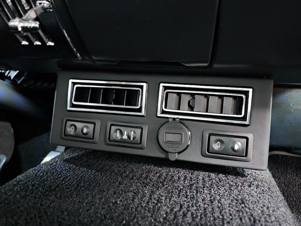 2022 REVOLOGY SHELBY