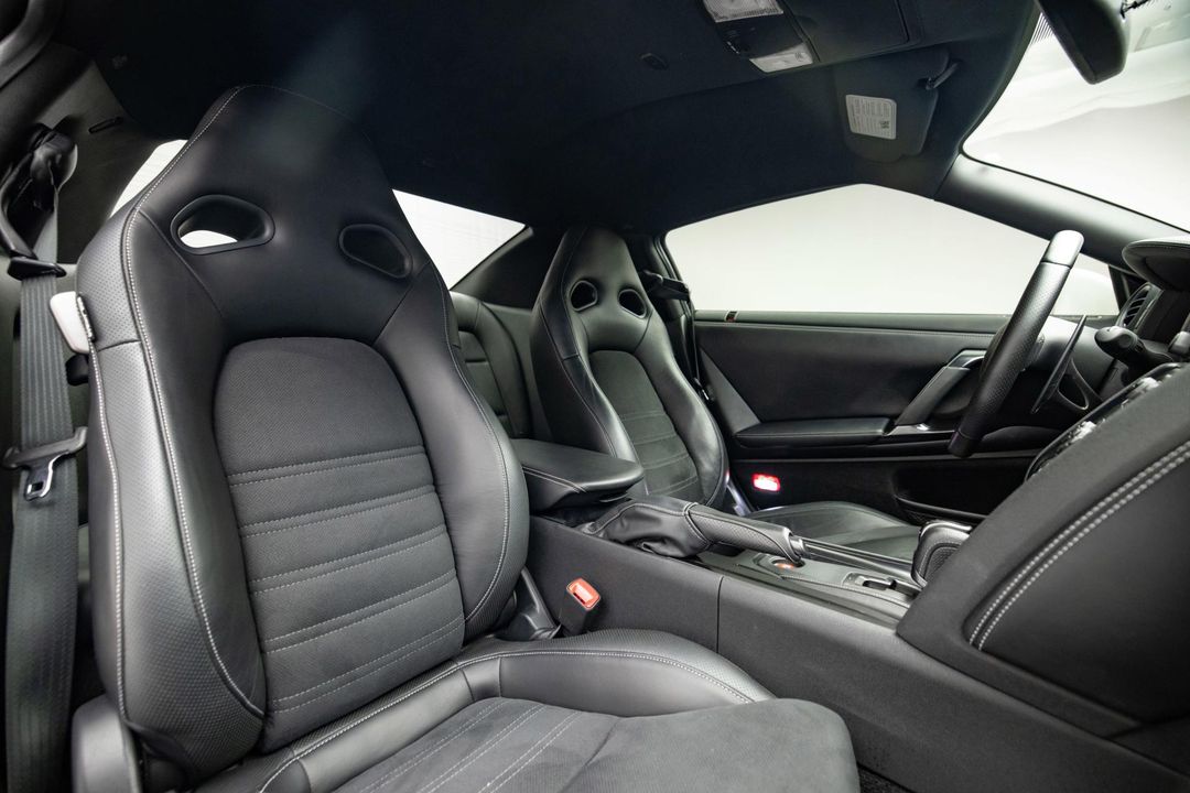 2016 Nissan GT-R