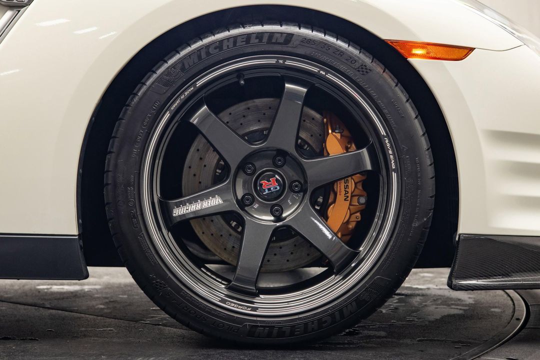 2016 Nissan GT-R