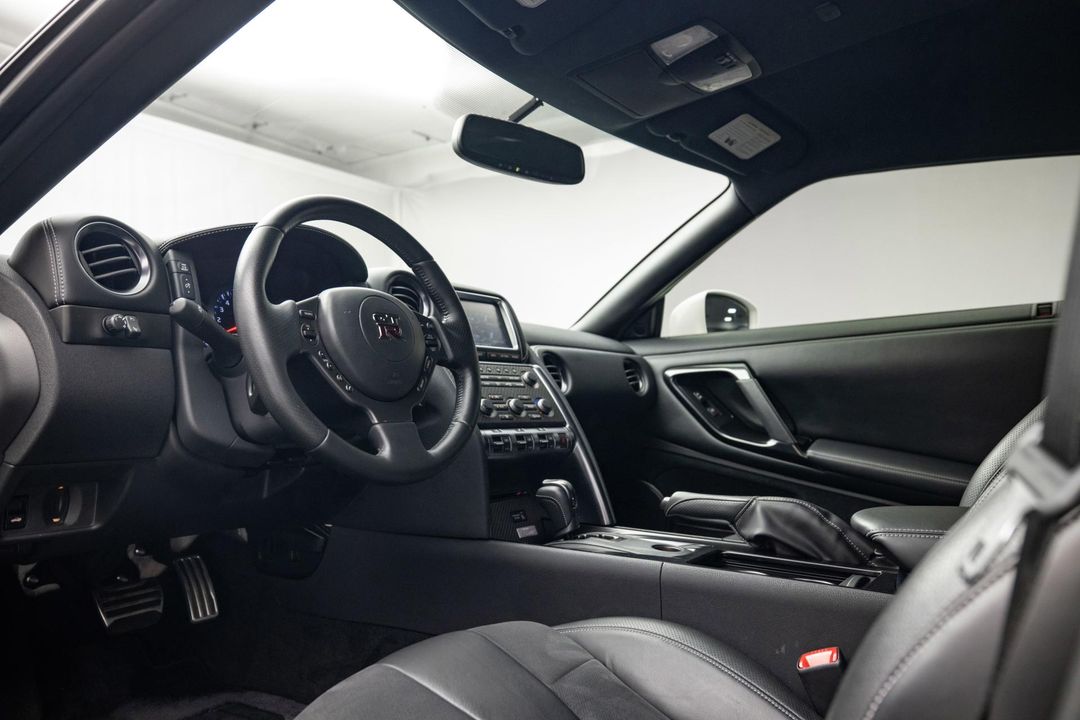 2016 Nissan GT-R