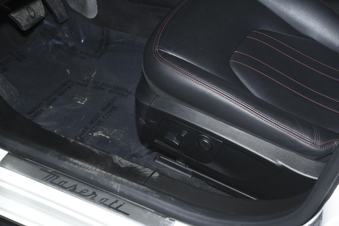 2019 Maserati Ghibli