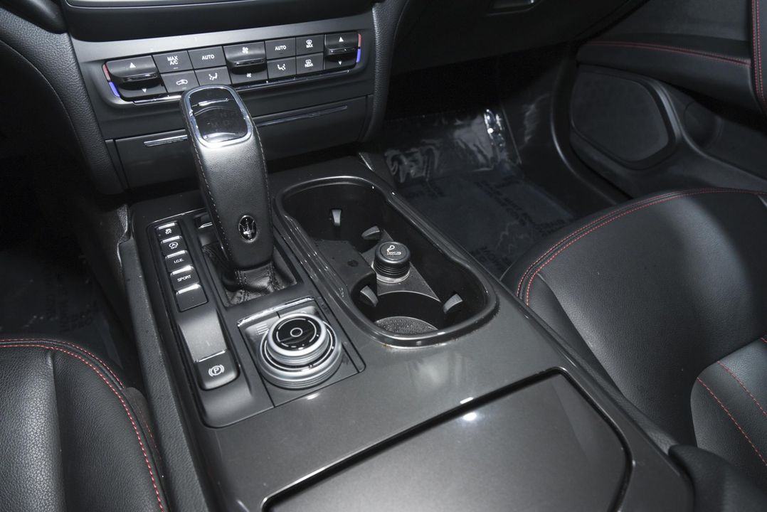 2019 Maserati Ghibli