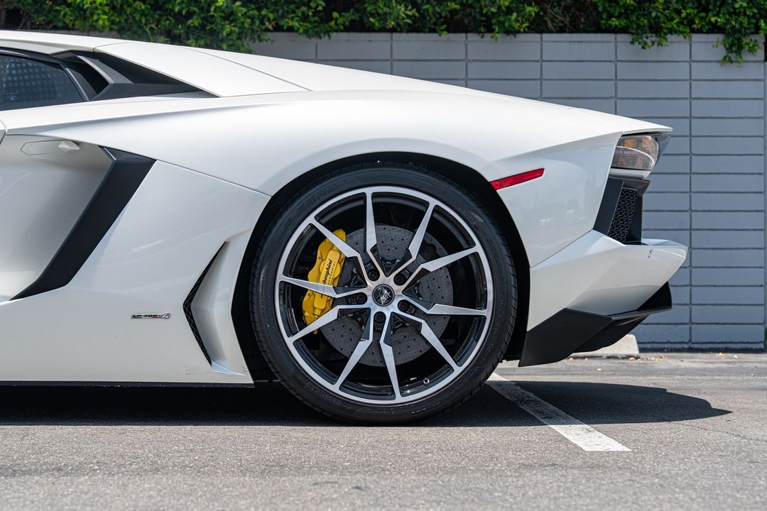 2013 Lamborghini Aventador