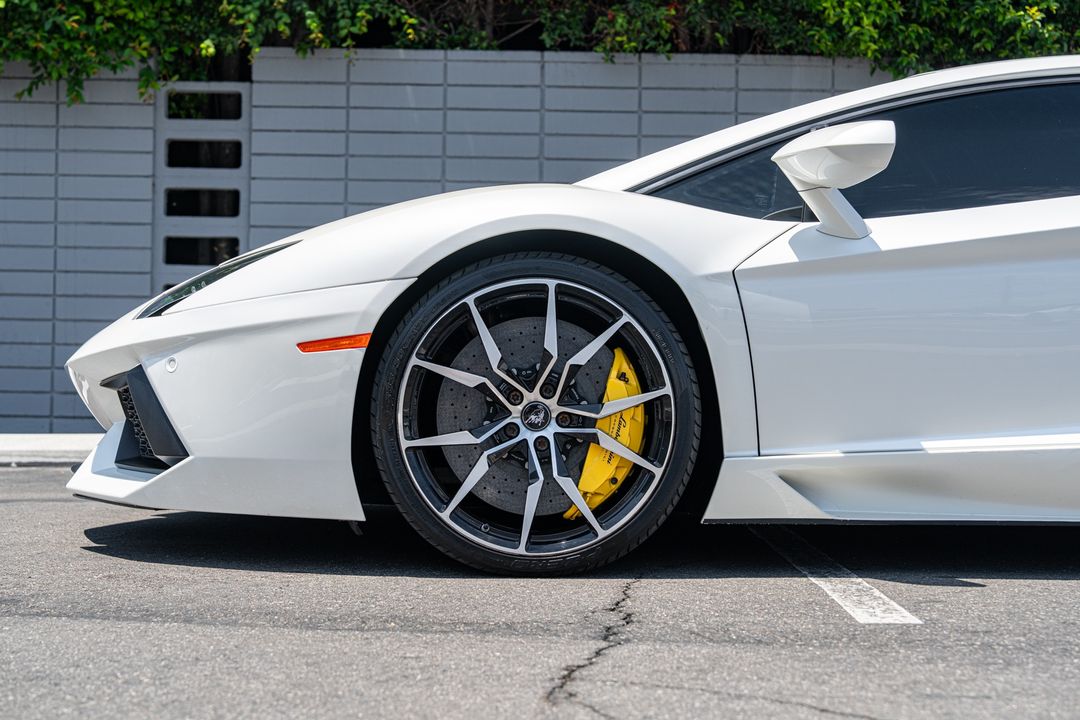 2013 Lamborghini Aventador