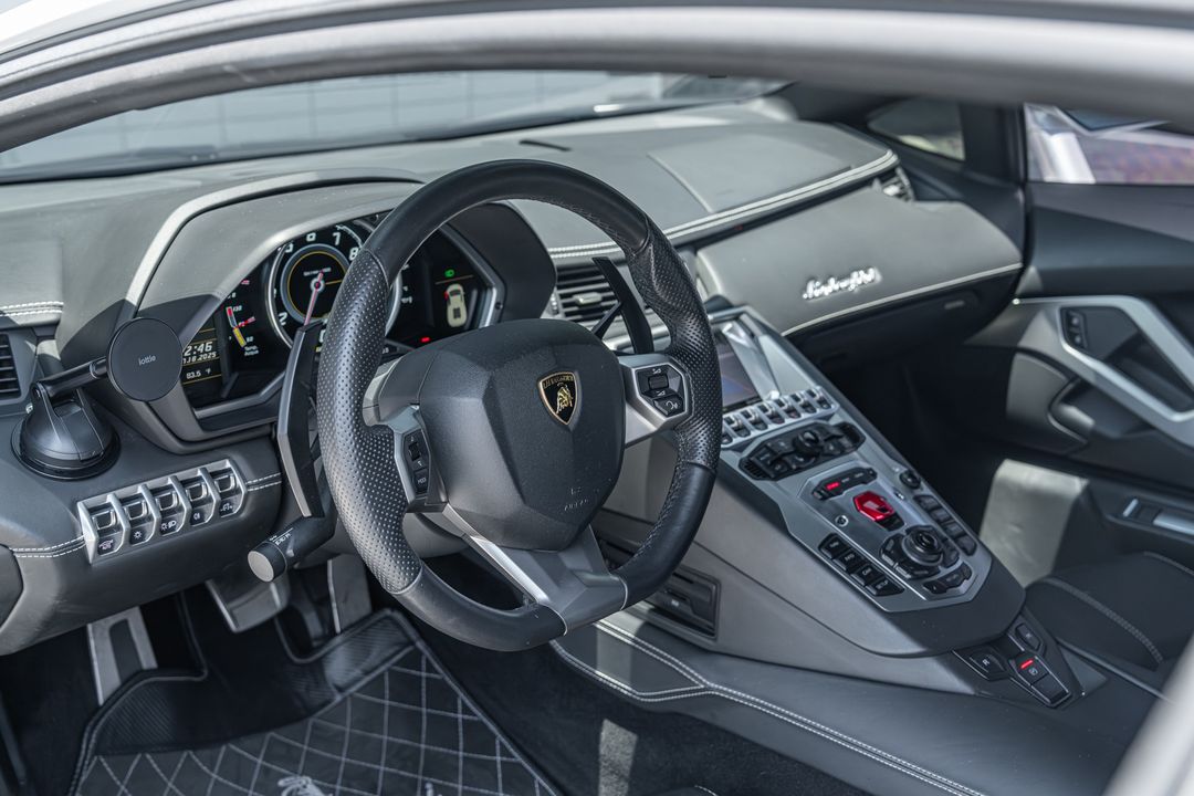 2013 Lamborghini Aventador