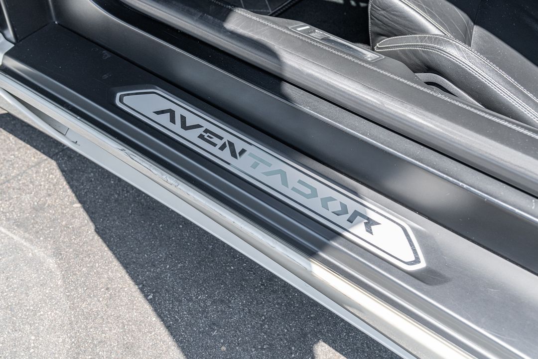 2013 Lamborghini Aventador