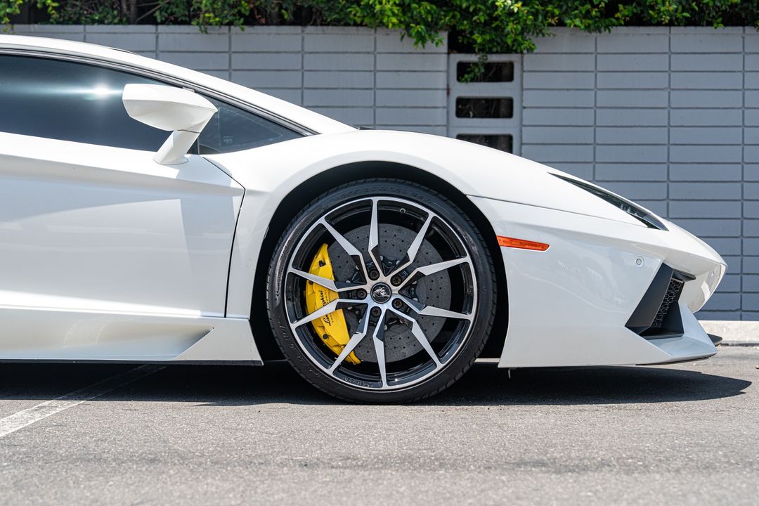 2013 Lamborghini Aventador
