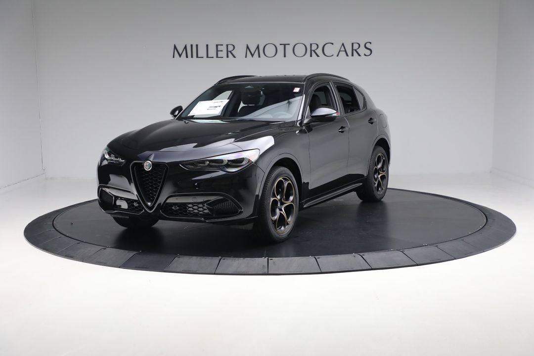 2025 Alfa Romeo Stelvio