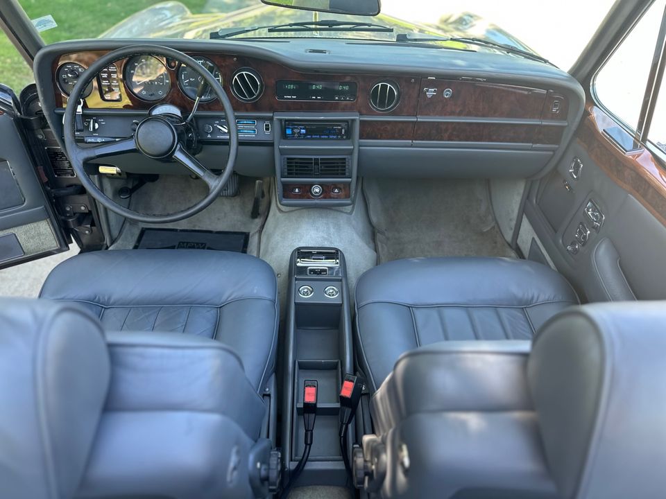 1983 Rolls Royce Corniche