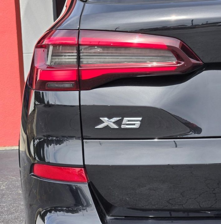 2022 BMW X5
