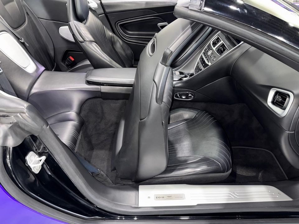 2019 Aston Martin DB11