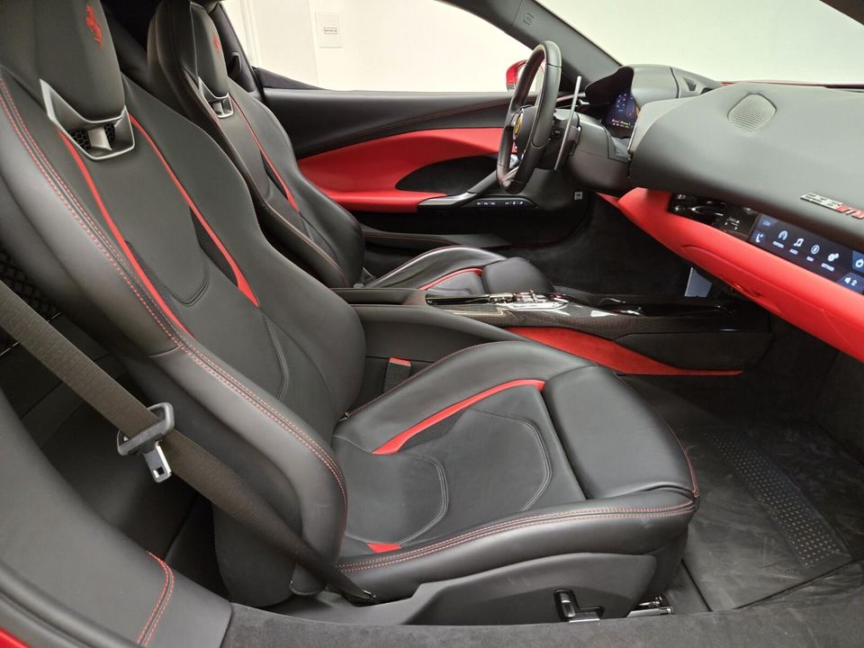 2022 Ferrari 296 GTB