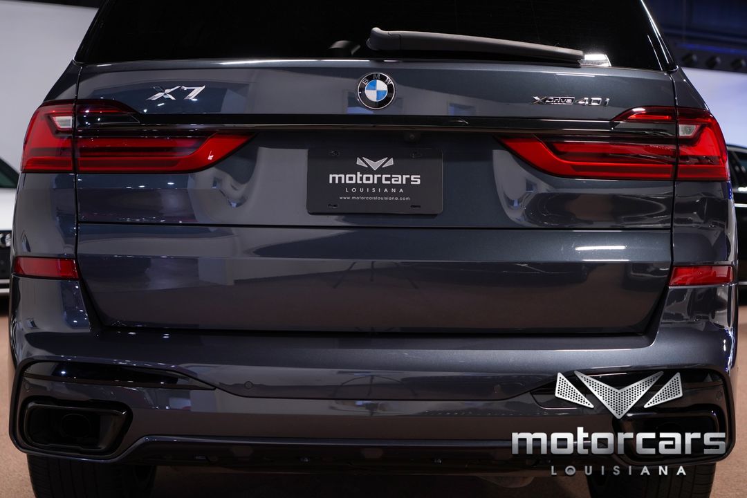 2022 BMW X7
