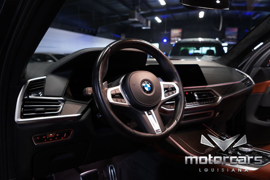 2022 BMW X7