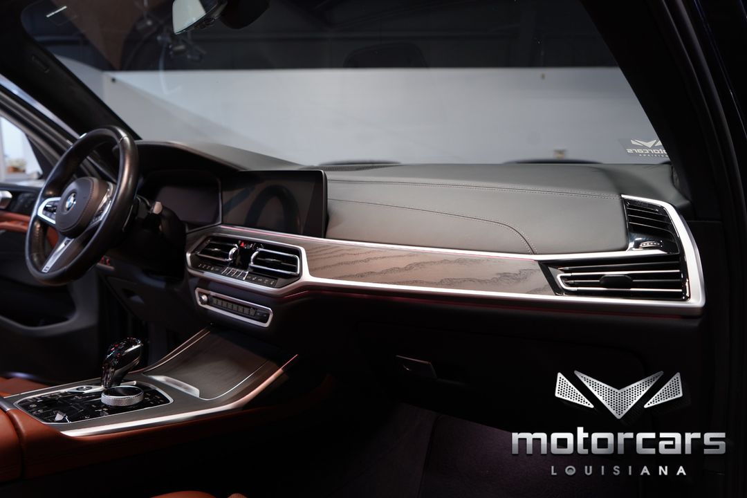 2022 BMW X7
