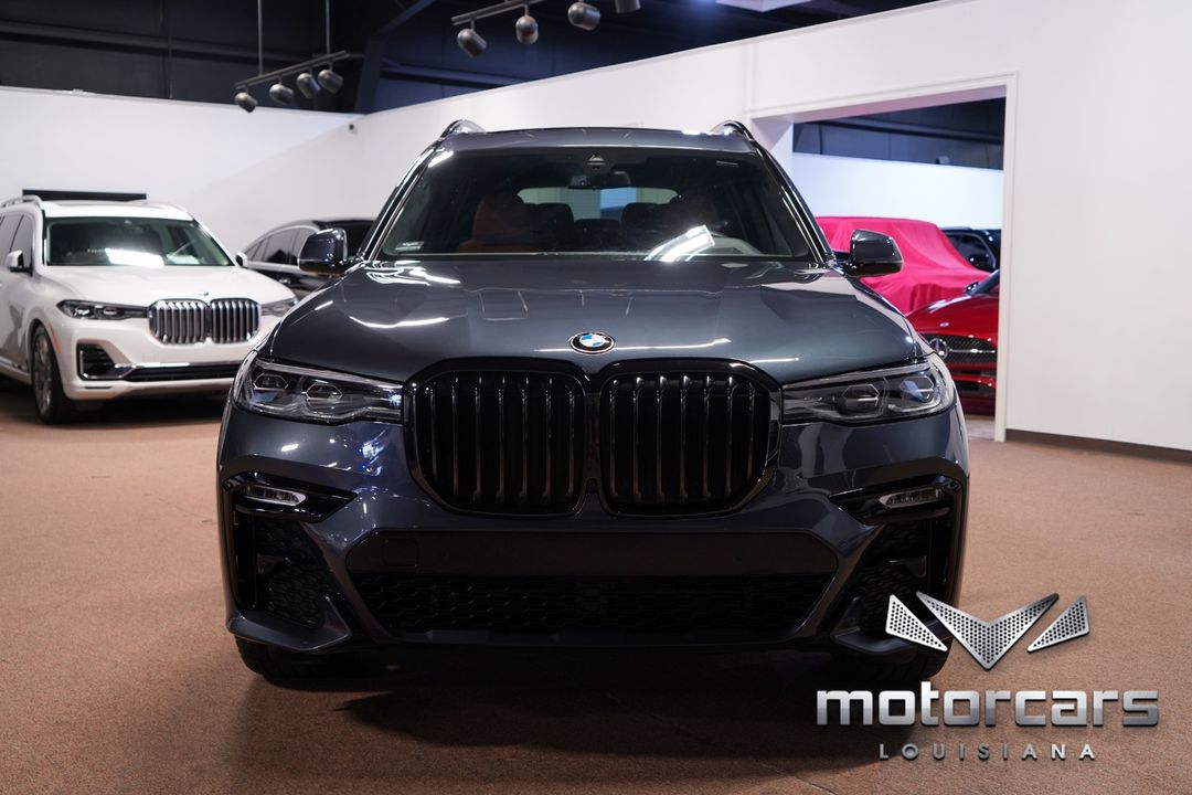 2022 BMW X7