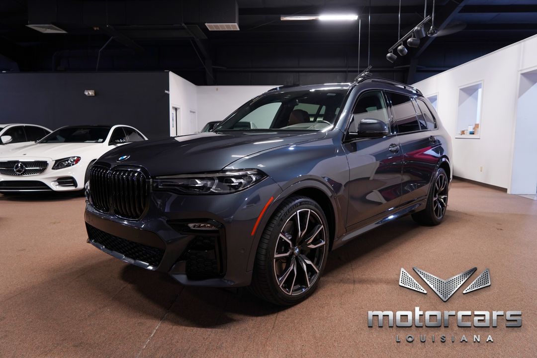 2022 BMW X7