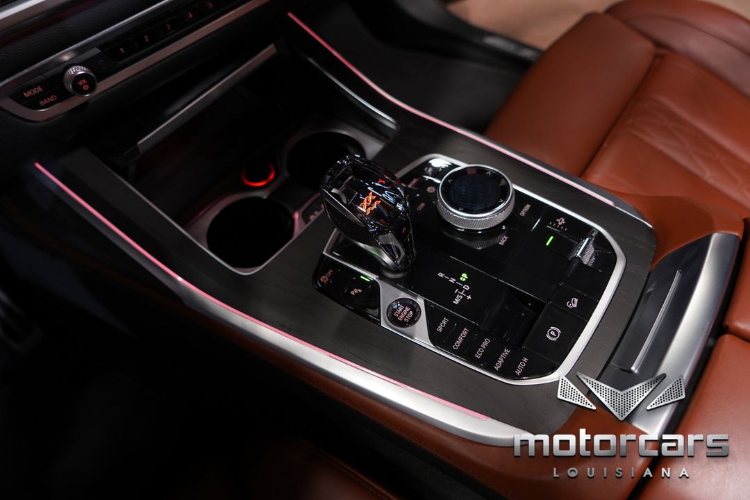 2022 BMW X7