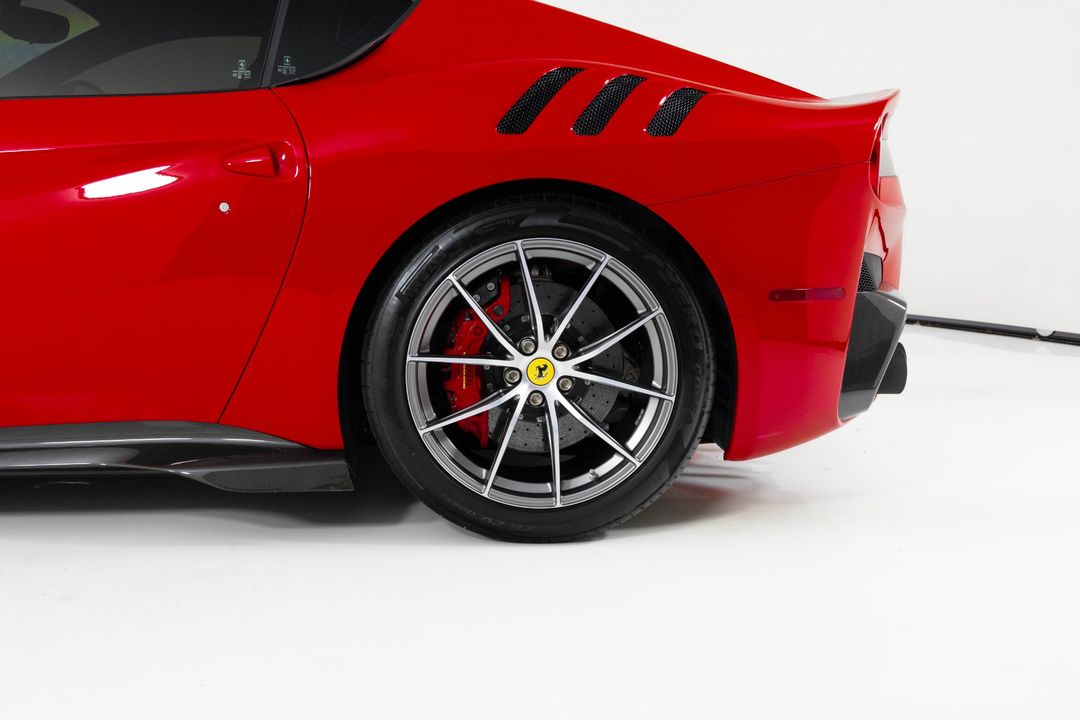 2017 Ferrari F12