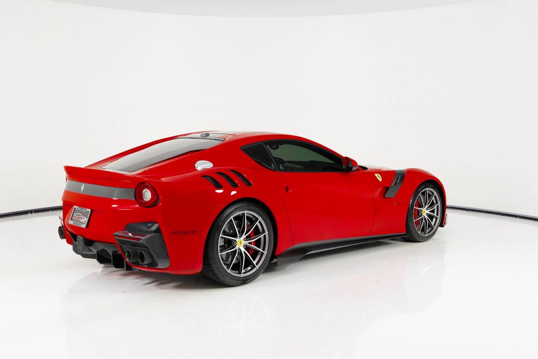 2017 Ferrari F12