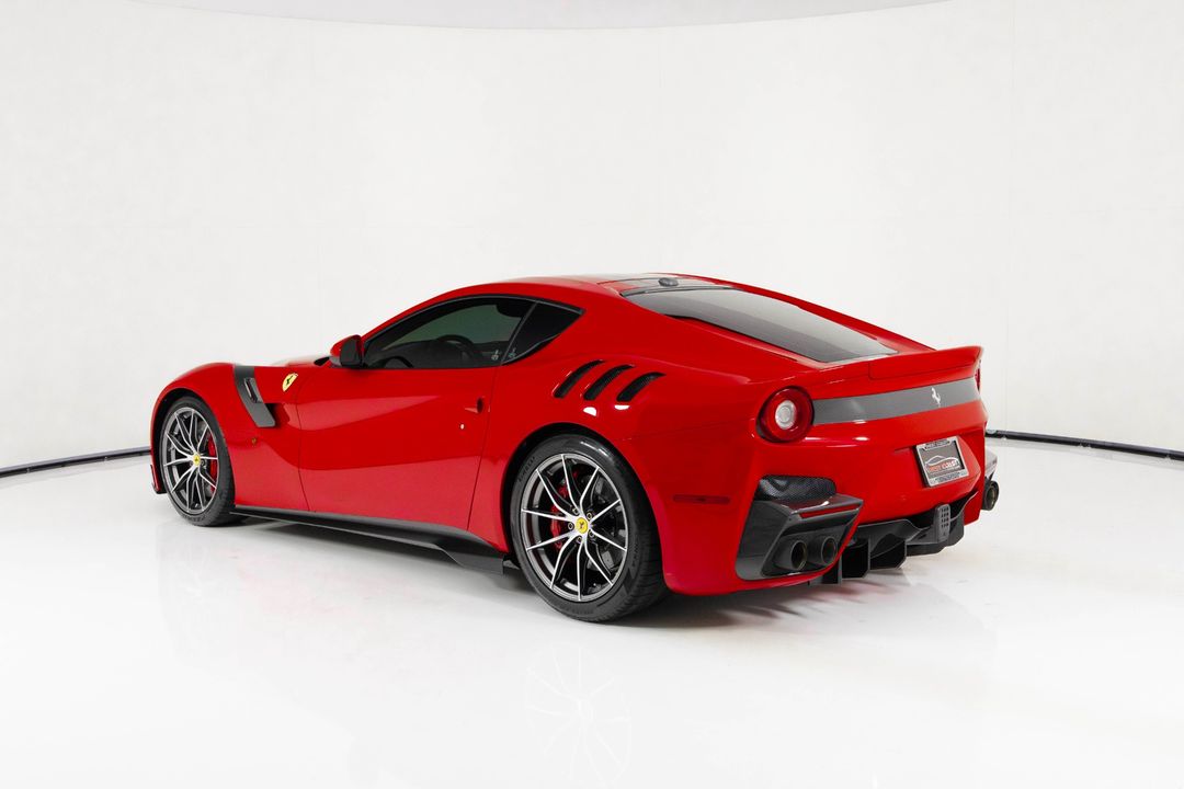 2017 Ferrari F12