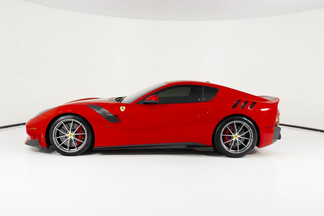 2017 Ferrari F12