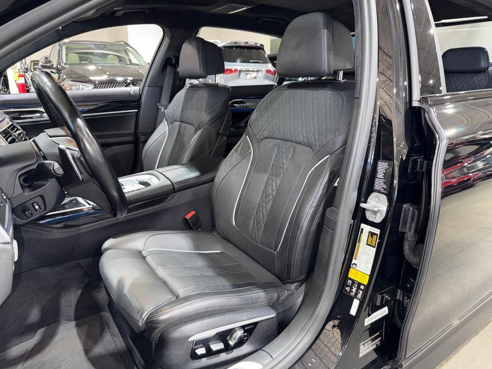 2017 BMW 750i