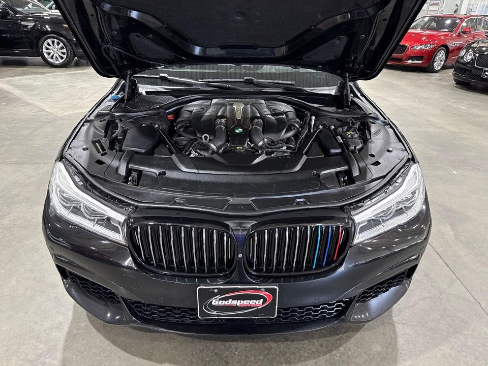 2017 BMW 750i